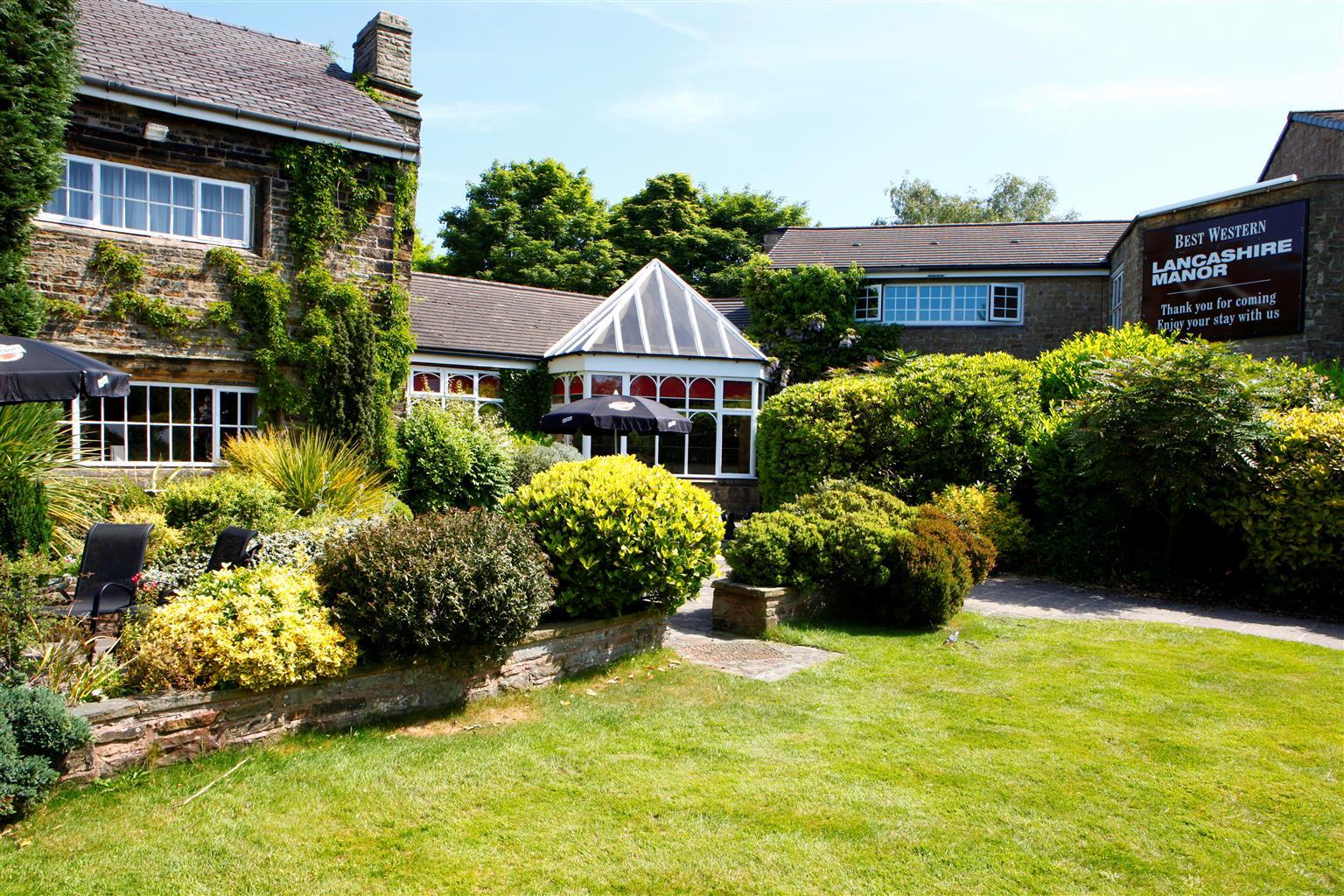 Best Western Plus Lancashire Manor Hotel Skelmersdale Esterno foto